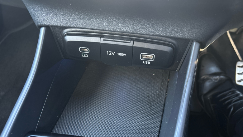 Hyundai BAYON 1.0 TGDi Advance 5dr Petrol Hatchback